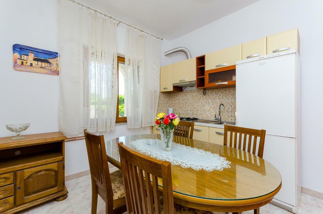 Apartman Ivan Trogir Exteriér fotografie